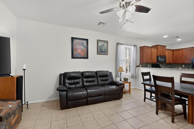 6701 Mountain Hawk Loop NE, Rio Rancho, NM 87144