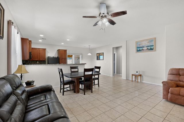 6701 Mountain Hawk Loop NE, Rio Rancho, NM 87144