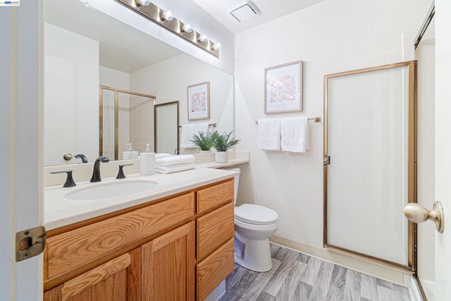 983 Belmont Terrance 6, Sunnyvale, CA 94086