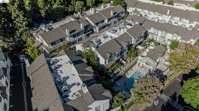 983 Belmont Terrance 6, Sunnyvale, CA 94086