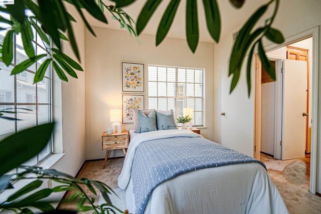 983 Belmont Terrance 6, Sunnyvale, CA 94086