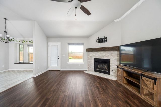 15909 Capulet Drive, Edmond, OK 73013