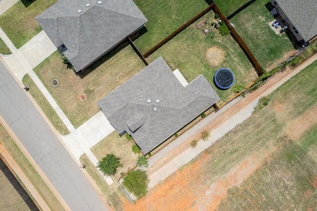 15909 Capulet Drive, Edmond, OK 73013