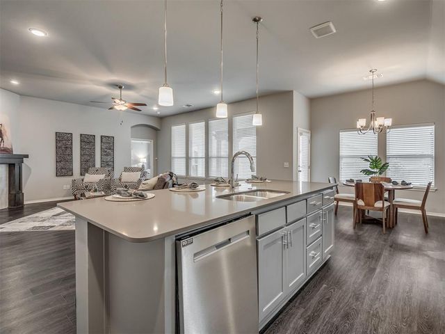 3913 Painted Bird Lane, Norman, OK 73071