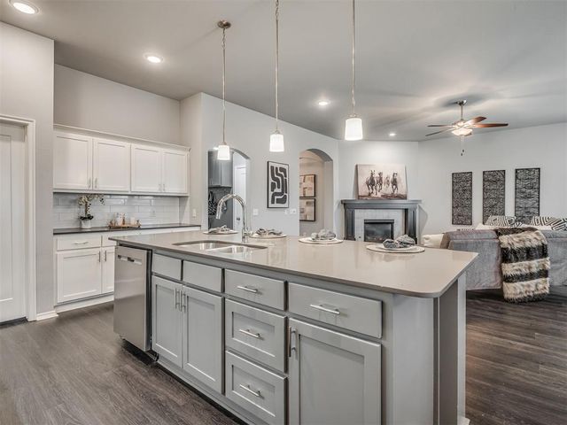 3913 Painted Bird Lane, Norman, OK 73071
