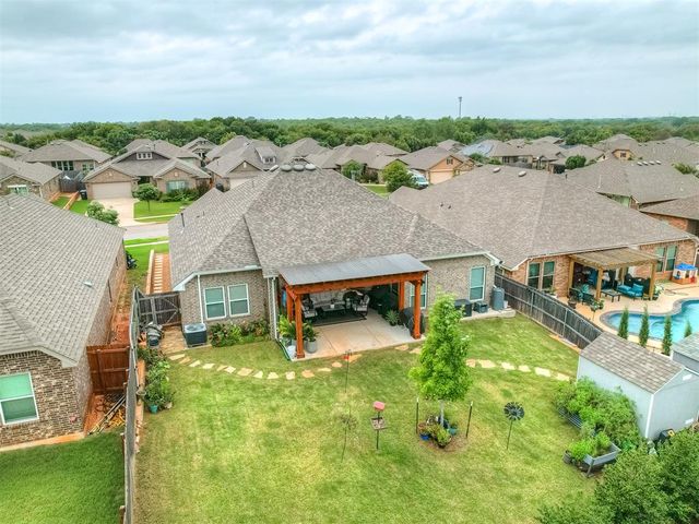 3913 Painted Bird Lane, Norman, OK 73071