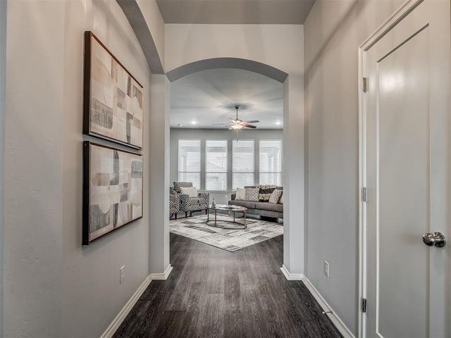 3913 Painted Bird Lane, Norman, OK 73071