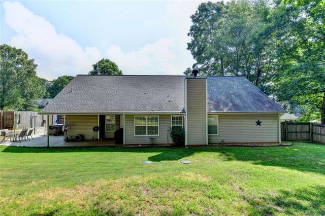 3143 Centurion Drive, Gainesville, GA 30506