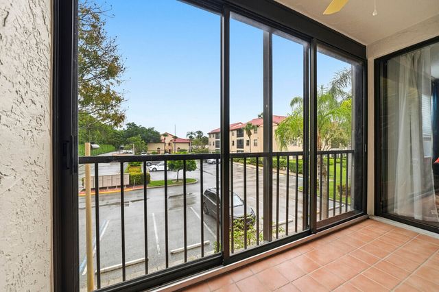 5155 Europa Drive J, Boynton Beach, FL 33437