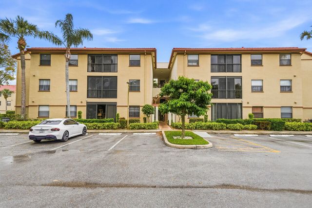 5155 Europa Drive J, Boynton Beach, FL 33437