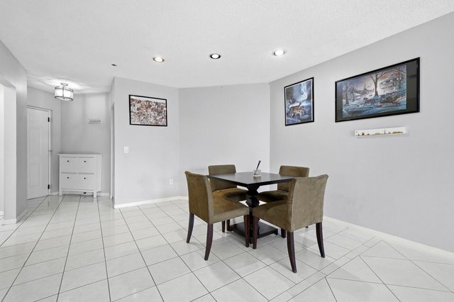 5155 Europa Drive J, Boynton Beach, FL 33437