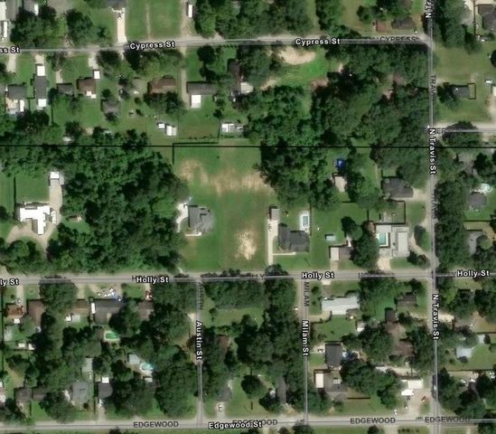 1615 Holly Street, Liberty, TX 77575