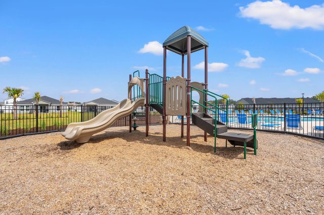 245 Harbison Circle, Myrtle Beach, SC 29579