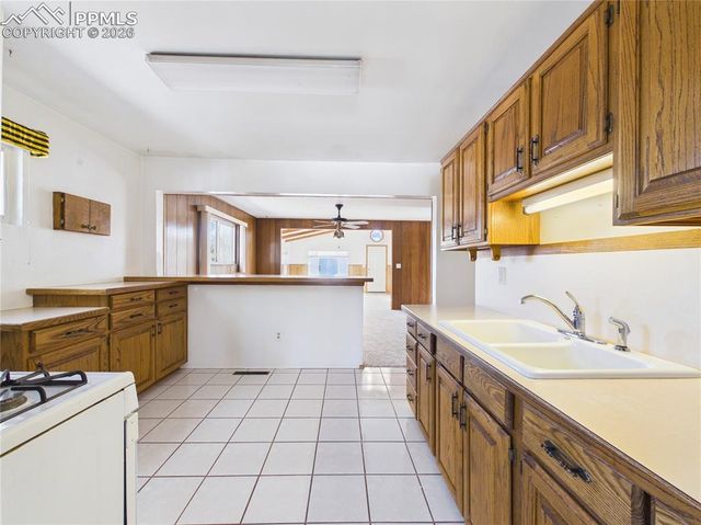 1918 N Santa Fe Avenue, Pueblo, CO 81003