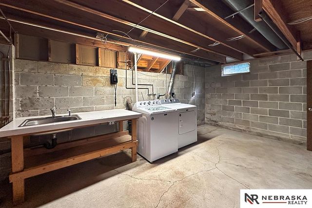 608 Martin Drive, Bellevue, NE 68005