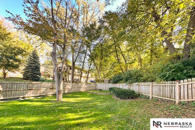 608 Martin Drive, Bellevue, NE 68005