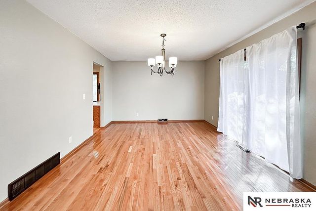 608 Martin Drive, Bellevue, NE 68005