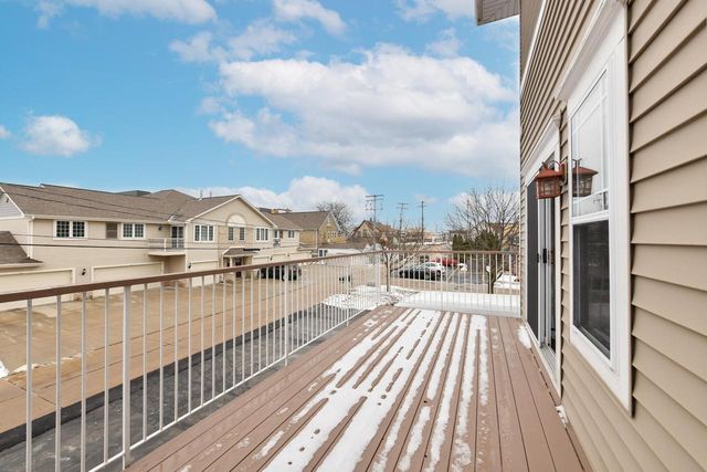 3536 E Barnard AVENUE, Cudahy, WI 53110