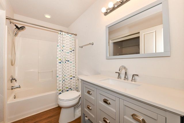 3536 E Barnard AVENUE, Cudahy, WI 53110