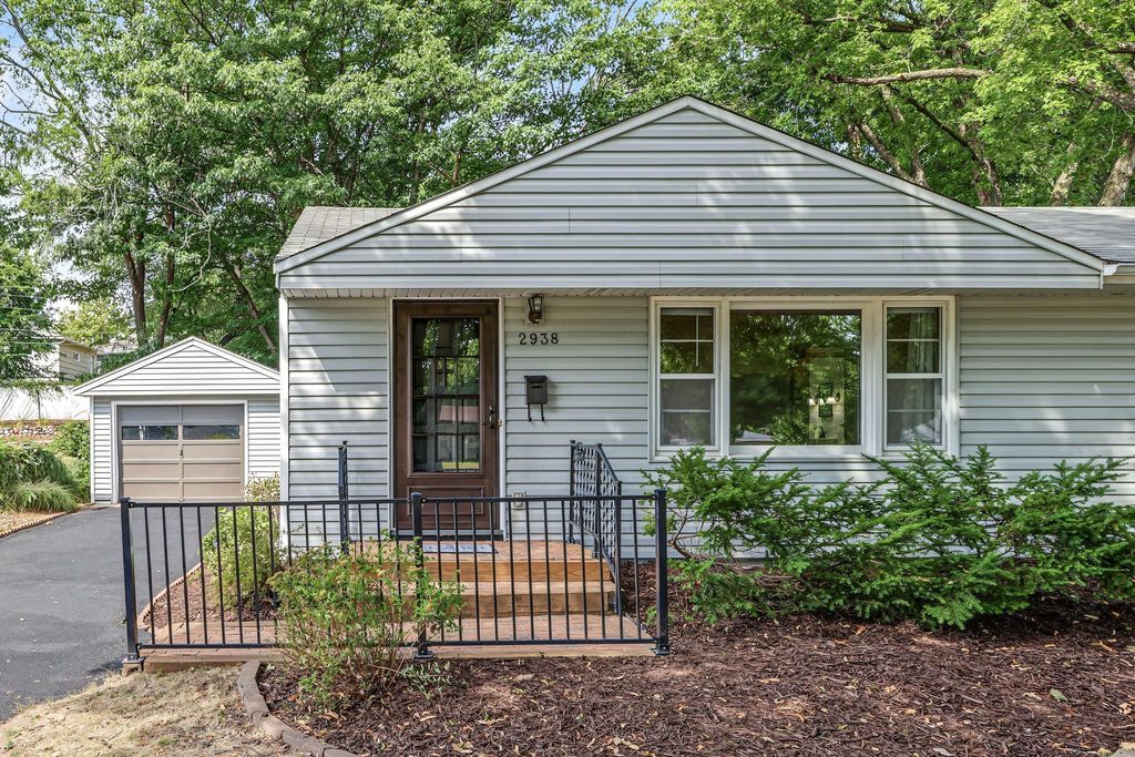 2938 Washburn Circle, Richfield, MN 55423 — photo 4