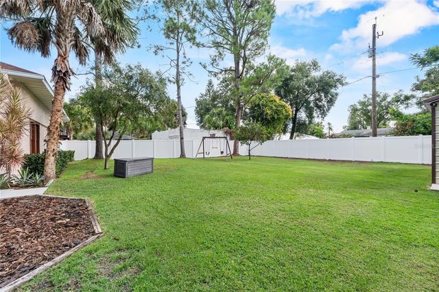 1806 17TH STREET NW, Winter Haven, FL 33881
