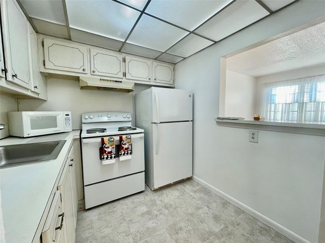 6 Keswick A 6, Deerfield Beach, FL 33442