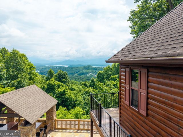 1748 Harris Ridge Road, Young Harris, GA 30582