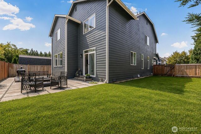 28610 227th Avenue SE, Maple Valley, WA 98038