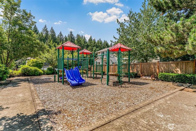 28610 227th Avenue SE, Maple Valley, WA 98038