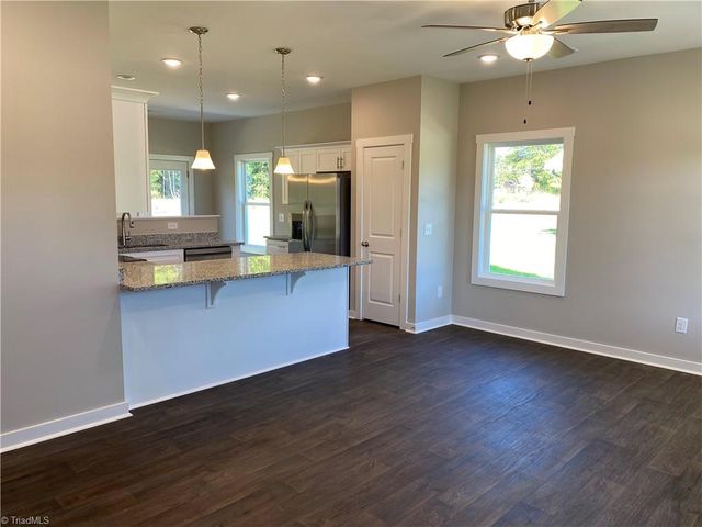 1057 Pinnix Loop, Burlington, NC 27217