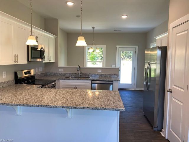 1057 Pinnix Loop, Burlington, NC 27217