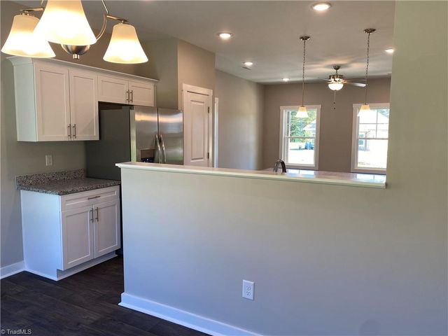1057 Pinnix Loop, Burlington, NC 27217