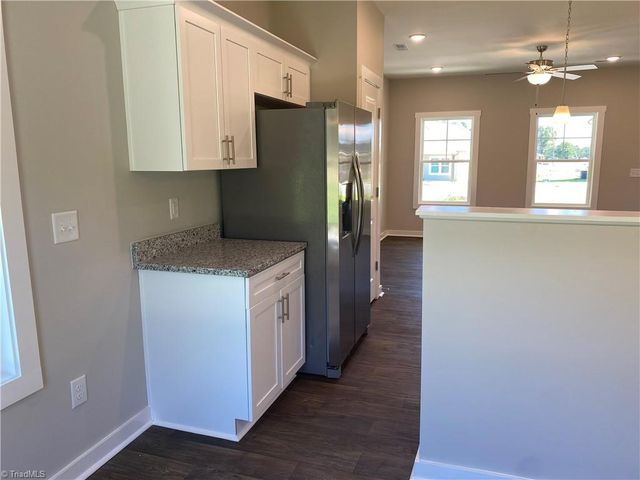 1057 Pinnix Loop, Burlington, NC 27217