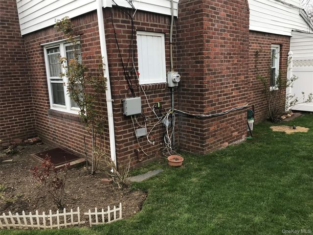 86 W Clinton Avenue, Roosevelt, NY 11575