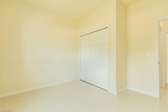 2618 31st ST SW, Lehigh Acres, FL 33976