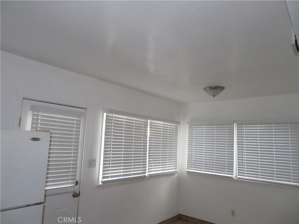 Image 23 of property listing at 9833 Walnut, Bellflower, CA 90706