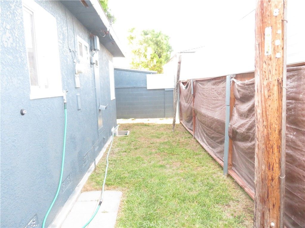 Image 51 of property listing at 9833 Walnut, Bellflower, CA 90706