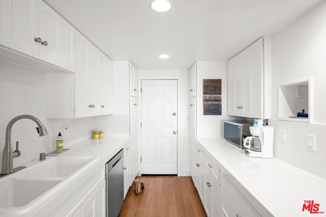 23908 De Ville Way A, Malibu, CA 90265