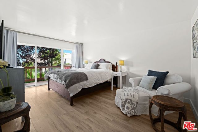 23908 De Ville Way A, Malibu, CA 90265