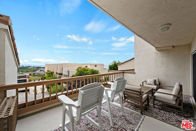 23908 De Ville Way A, Malibu, CA 90265