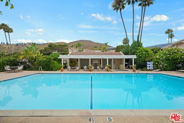 23908 De Ville Way A, Malibu, CA 90265