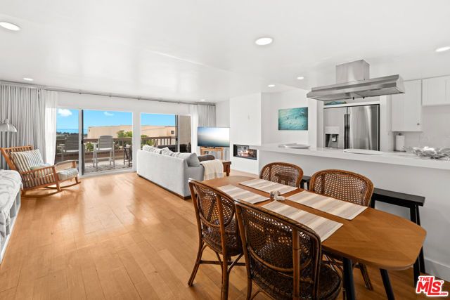 23908 De Ville Way A, Malibu, CA 90265