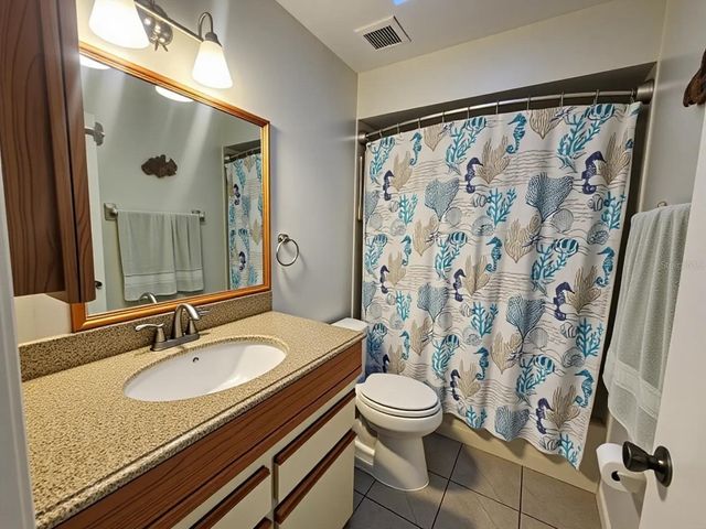 20 LAKE FOREST COURT, Palm Coast, FL 32137