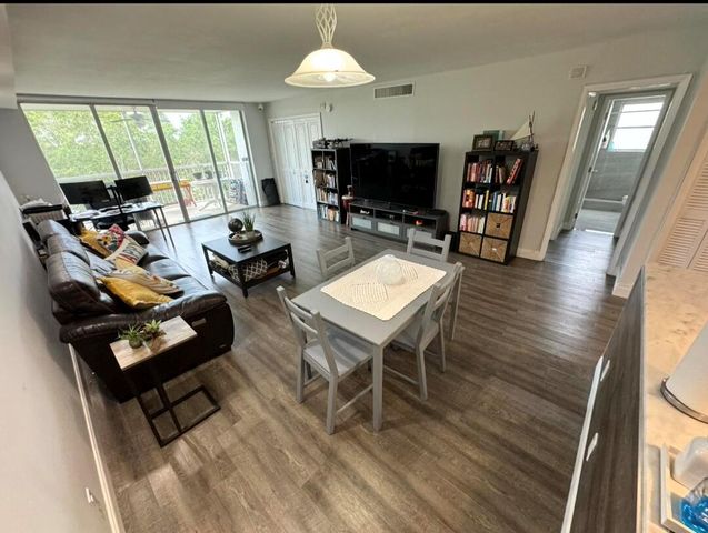3090 N COURSE Drive 601, Pompano Beach, FL 33069