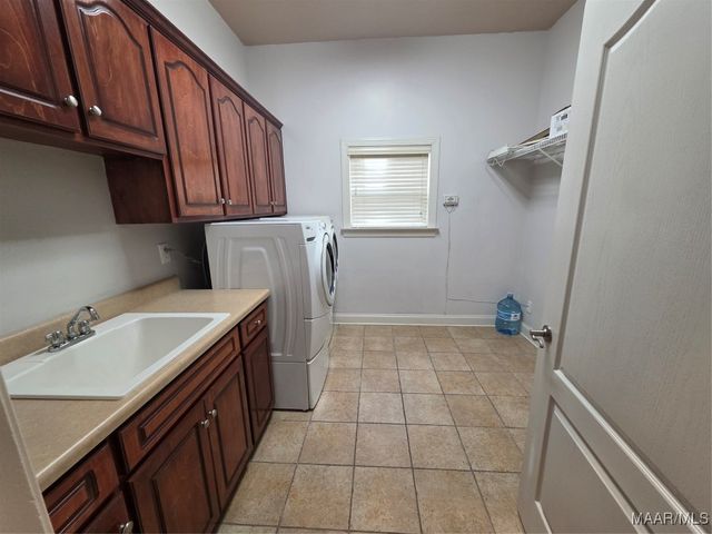 8311 Timber Trace Lane, Pike Road, AL 36064