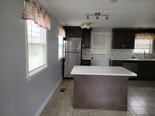 33 Clark A, Randolph, MA 02368