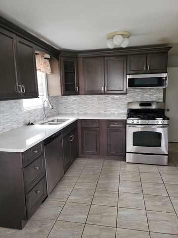 33 Clark A, Randolph, MA 02368