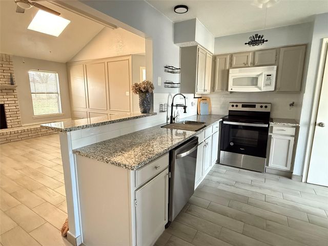 500 Anice Lane, Euless, TX 76039