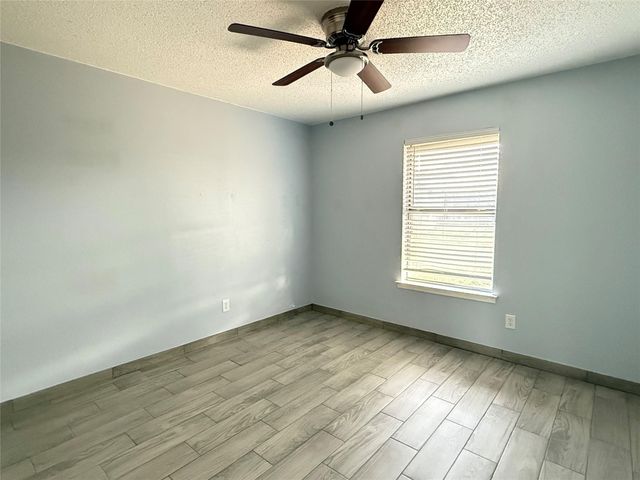 500 Anice Lane, Euless, TX 76039