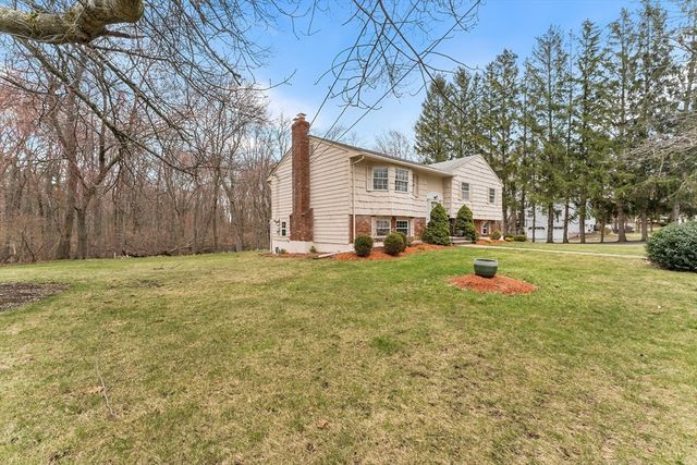 3 Harvard St, Peabody, MA 01960